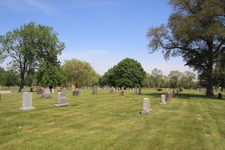 Forest Lawn Cemetery