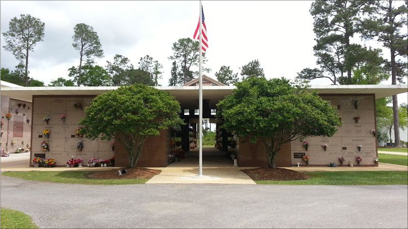 Pinecrest Memorial Gardens & Crematory