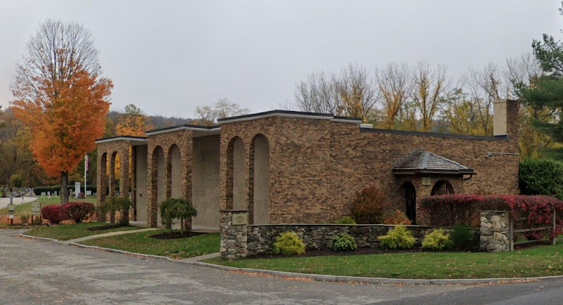 New Saint Francis Cemetery