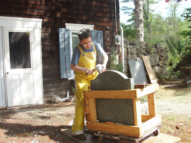 Tracy Mahaffey – Stone Carver