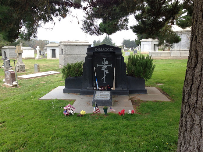 Holy Cross Catholic Cemetery